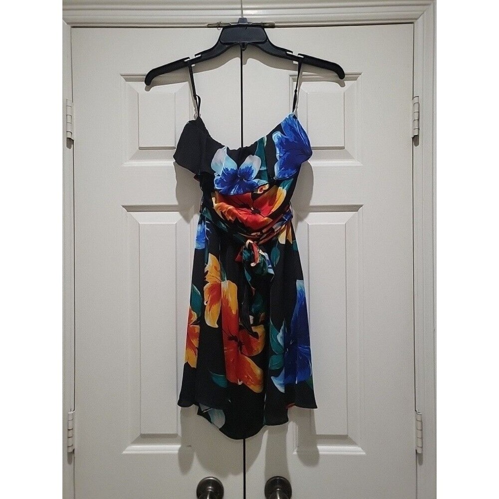 EUC White House Black Market Dress Strapless Floral Mini Dress Size XS w Pockets